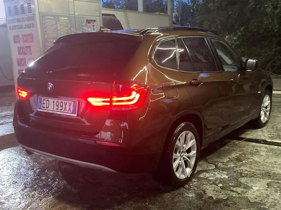 Usata BMW X1 177 CV (130 kW) 2010 SUV