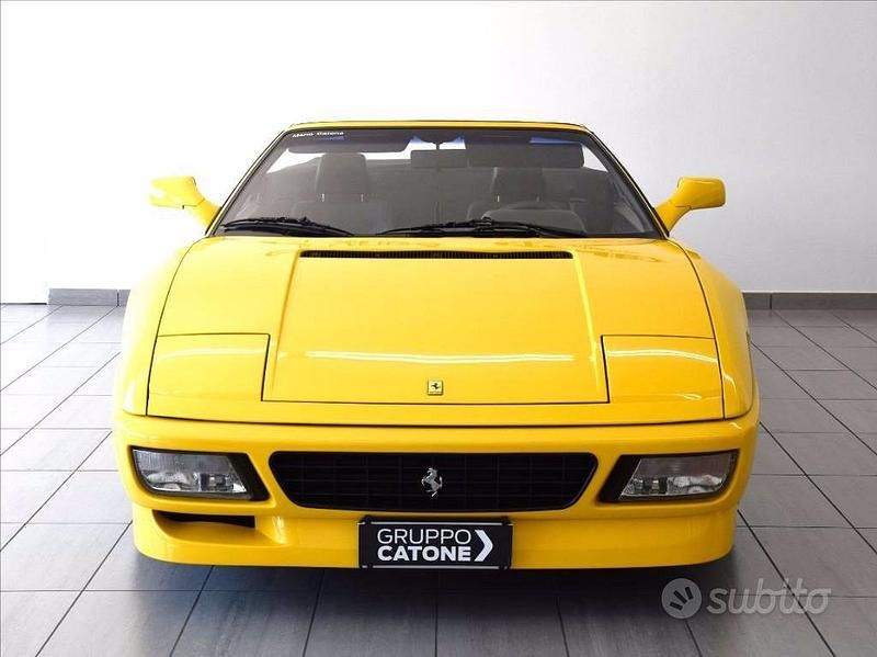 Usata Ferrari 348 320 CV (235 kW) 1993 Giallo Cabrio