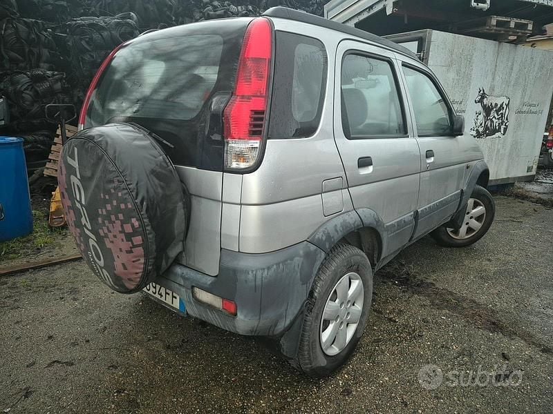 Usata Daihatsu Terios 2006 Grigio SUV