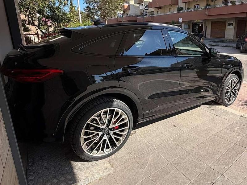 Nuova Audi Q5 Sportback S-Line 204 CV (150 kW) 2026 Mythos SUV
