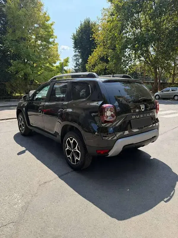 Usata Dacia Duster 114 CV (83 kW) 2019 Nero SUV