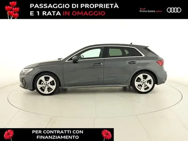Nuova Audi A3 S-Line 150 CV (110 kW) 2025 Grigio daytona perlato Berlina