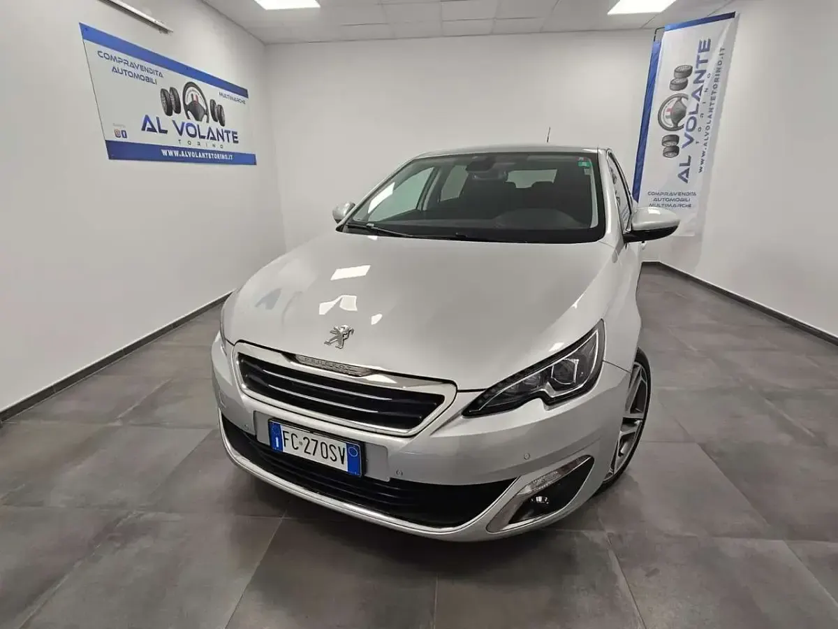 Usata Peugeot 308 Allure 131 CV (96 kW) 2016 Argento Berlina