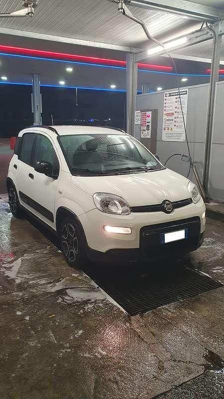 Usata Fiat Panda City Life 69 CV (50 kW) 2021 Bianco Utilitaria