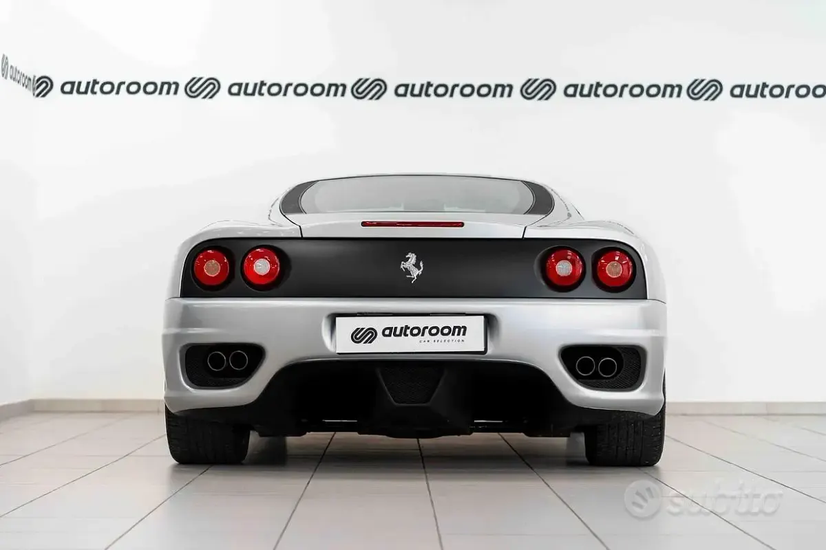 Usata Ferrari 360 400 CV (294 kW) 2003 Grigio Coupé