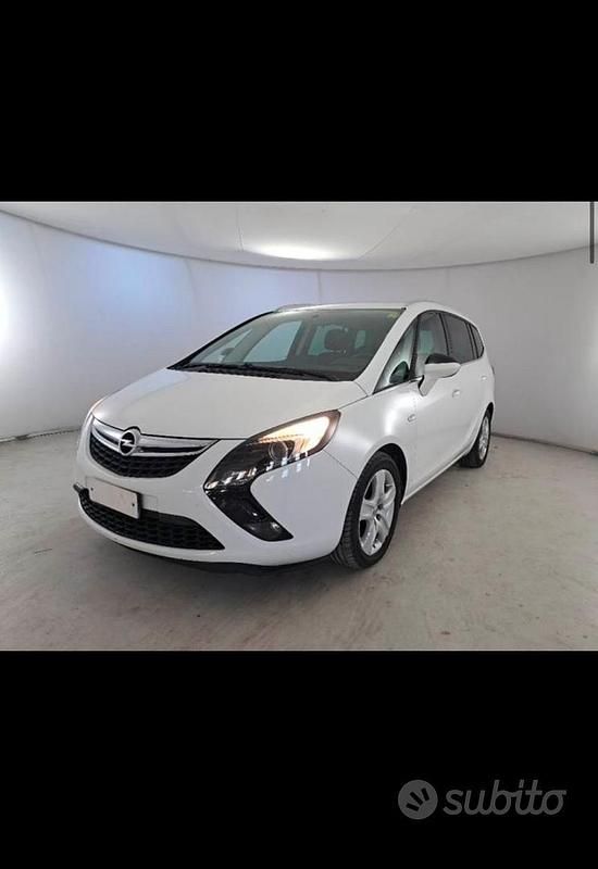 Usata Opel Zafira Tourer Cosmo 165 CV (121 kW) 2016 Bianco Monovolume