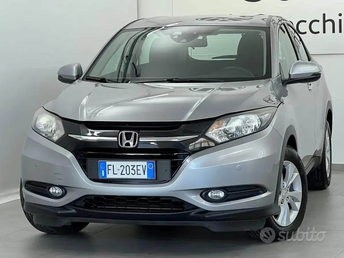 Usata Honda HR-V Comfort 131 CV (96 kW) 2017 Grigio SUV
