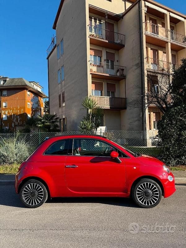 Usata Fiat 500C 70 CV (51 kW) 2018 Rosso Cabrio