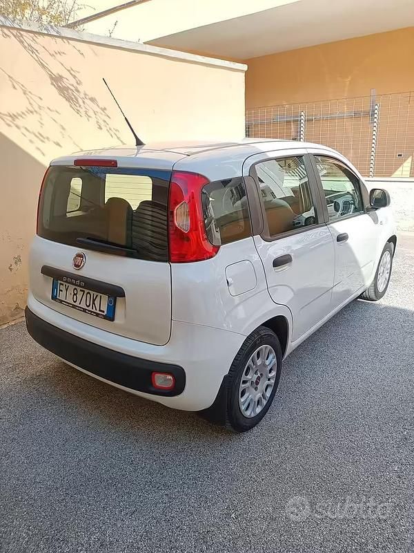 Usata Fiat Panda 69 CV (50 kW) 2019 Utilitaria
