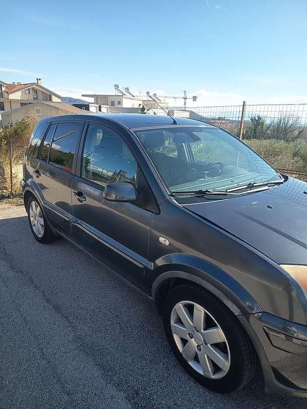 Usata Ford Fusion 90 CV (66 kW) 2006 Nero Monovolume