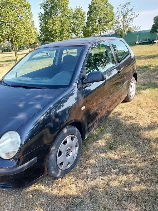 Usata VW Polo Comfortline 75 CV (55 kW) 2002 Utilitaria