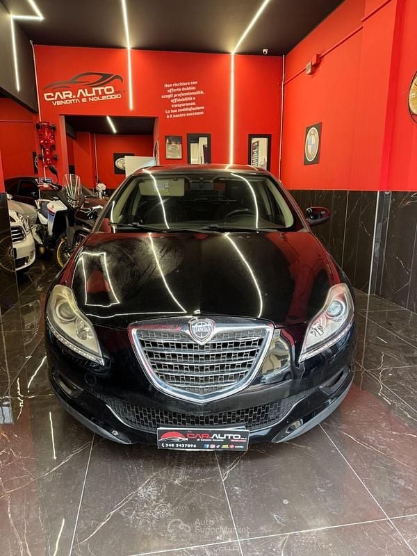 Usata Lancia Delta 190 CV (139 kW) 2010 Nero Utilitaria