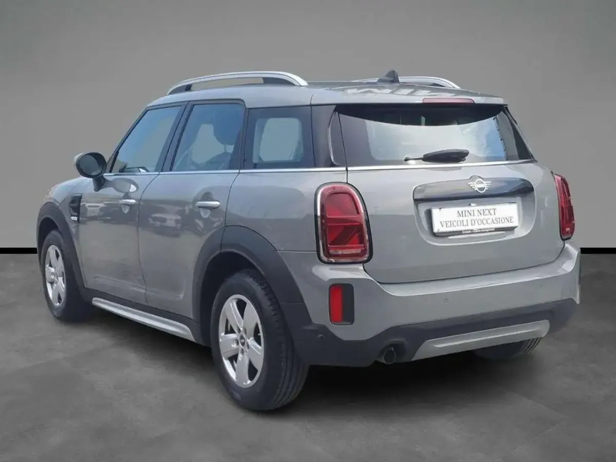 Usata Mini Countryman Business 102 CV (75 kW) 2021 Grigio SUV