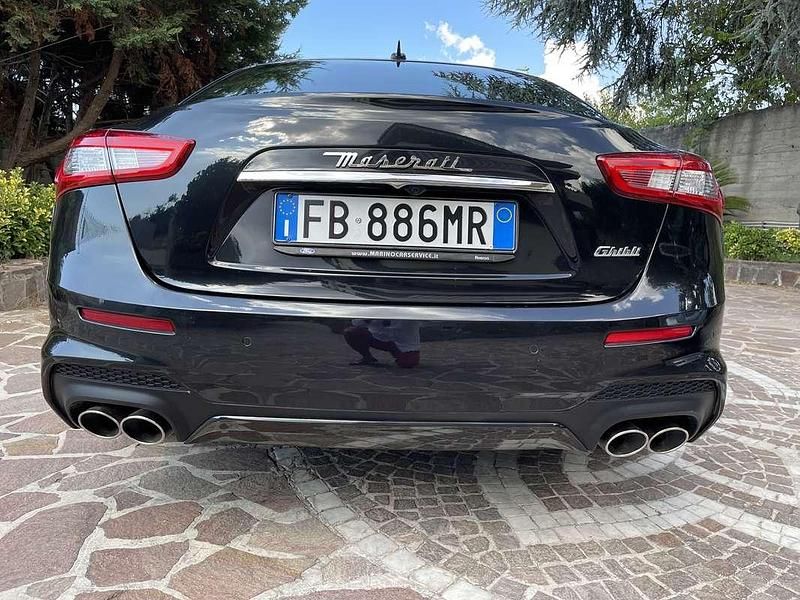 Usata Maserati Ghibli 275 CV (202 kW) 2016 Nero Berlina