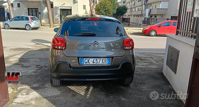Usata Citroën C3 Shine 83 CV (61 kW) 2019 Grigio Berlina
