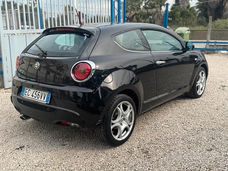 Usata Alfa Romeo MiTo Distinctive 78 CV (57 kW) 2010 Nero Utilitaria