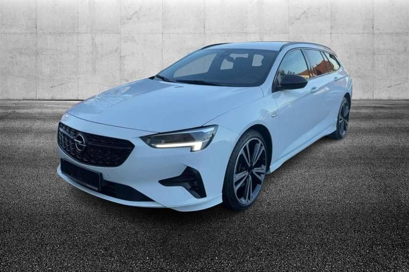 Usata Opel Insignia Ultimate 200 CV (147 kW) 2022 Bianco Station wagon
