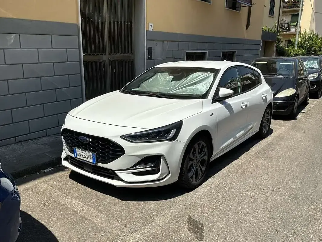 Usata Ford Focus ST-Line 125 CV (91 kW) 2023 Berlina