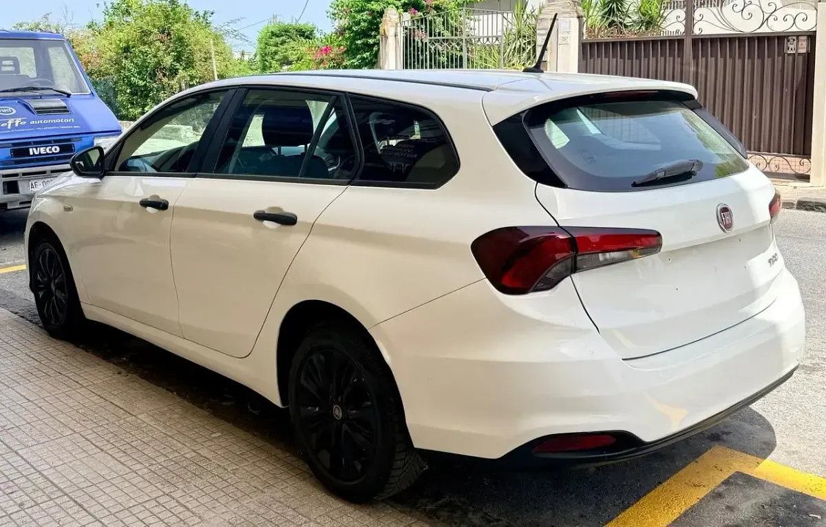 Usata Fiat Tipo Street 95 CV (69 kW) 2020 Bianco Station wagon