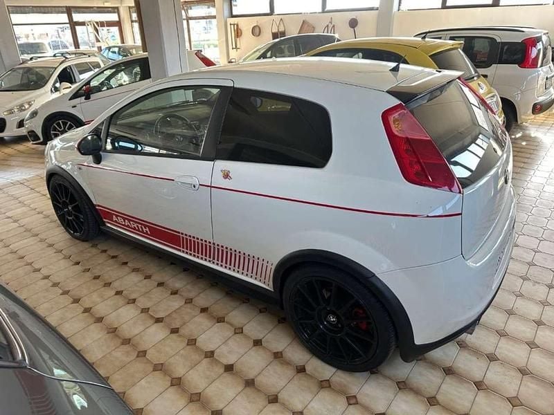 Usata Abarth Grande Punto Esseesse 180 CV (132 kW) 2008 Bianco Utilitaria
