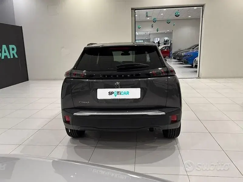 Usata Peugeot 2008 Allure 2023 Grigio SUV