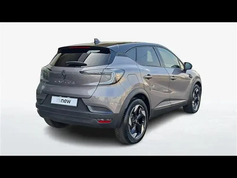Usata Renault Captur Techno 91 CV (66 kW) 2025 Grigio scuro SUV