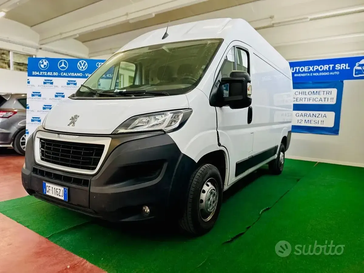 Usata Peugeot Boxer S 140 CV (102 kW) 2022 Bianco Furgone