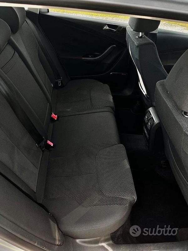 Usata VW Passat 140 CV (102 kW) 2007 Monovolume