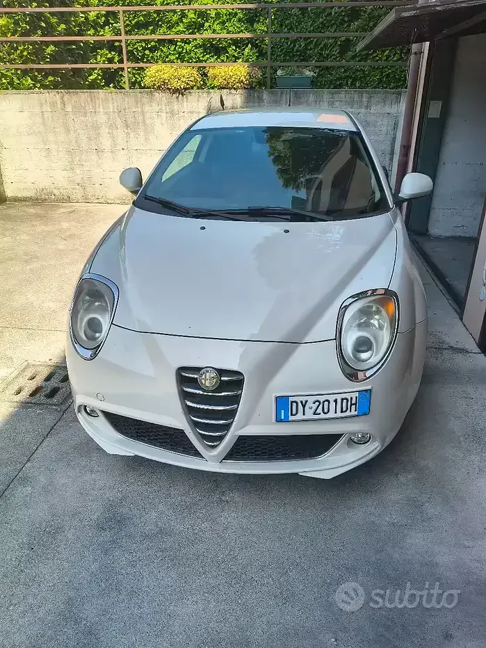 Usata Alfa Romeo MiTo 120 CV (88 kW) 2009 Bianco Utilitaria