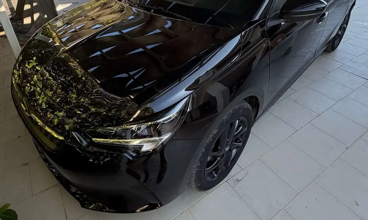 Usata Opel Corsa Elegance 75 CV (55 kW) 2023 Nero Utilitaria