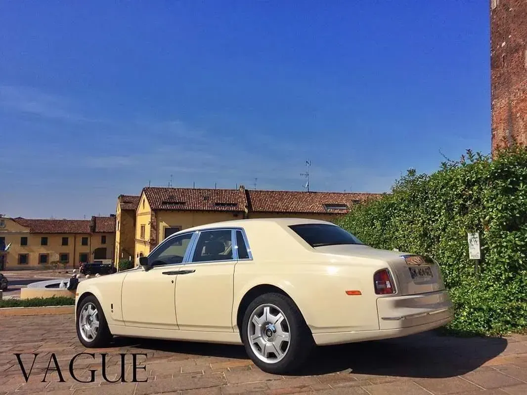 Usata Rolls Royce Phantom 460 CV (338 kW) 2007 Bianco Berlina
