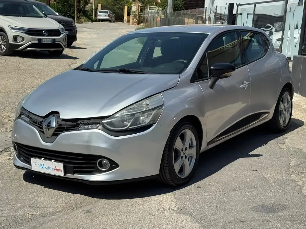 Usata Renault Clio IV Life 73 CV (53 kW) 2016 Grigio Berlina