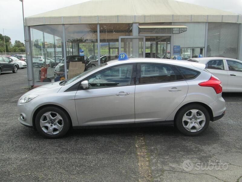 Usata Ford Focus Titanium 125 CV (91 kW) 2013 Argento metallizzato Berlina