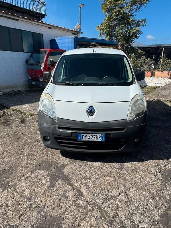 Usata Renault Kangoo 85 CV (62 kW) 2009 Bianco Monovolume