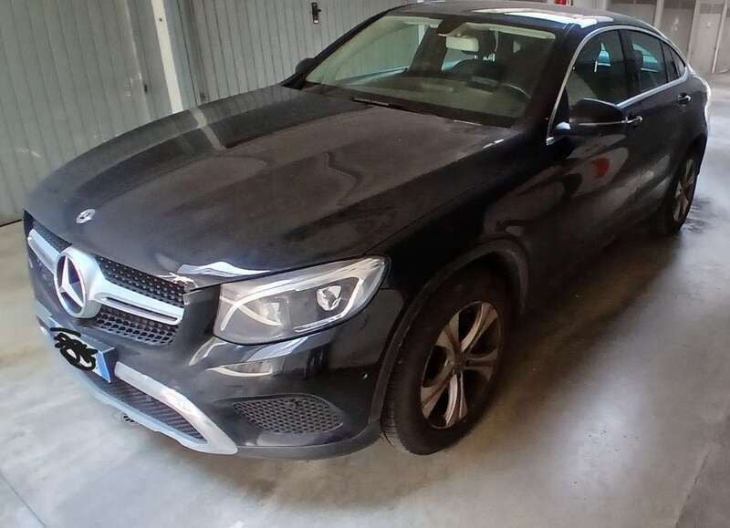 Nero Usata 2018 Mercedes GLC220 Coupé | 29.500 € (Super prezzo) - Immagine 1/4