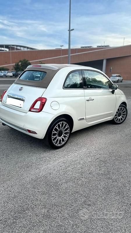 Usata 2011 Fiat 500 Cabrio | 7800 € (Buon prezzo) - Immagine 1/4