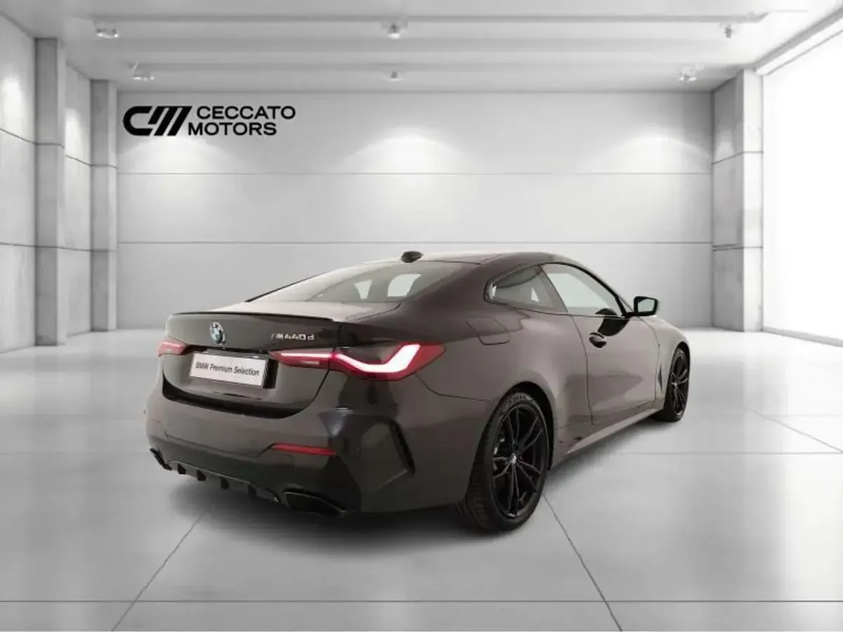 Usata BMW 440 340 CV (250 kW) 2024 Grigio Coupé