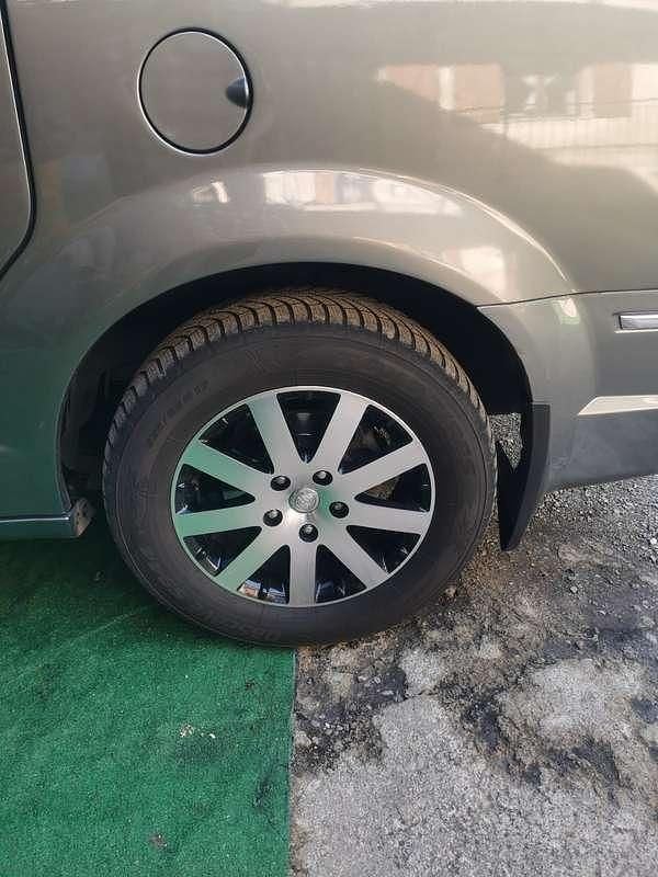 Usata Chrysler Grand Voyager Touring 163 CV (119 kW) 2009 Monovolume