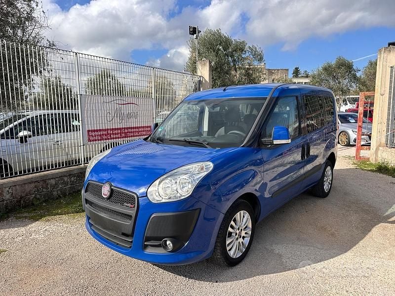 Usata Fiat Doblò Dynamic 90 CV (66 kW) 2011 Blu Monovolume