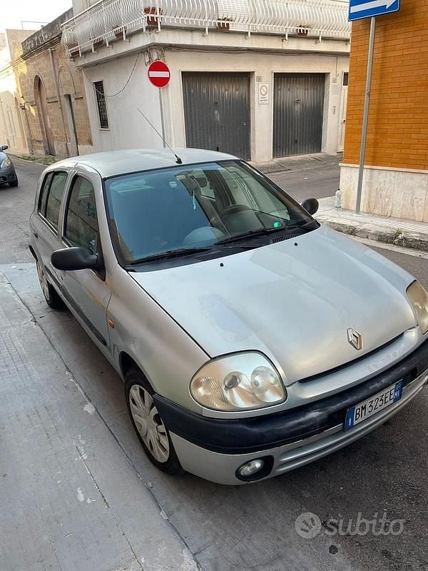 Usata Renault Clio II 2001