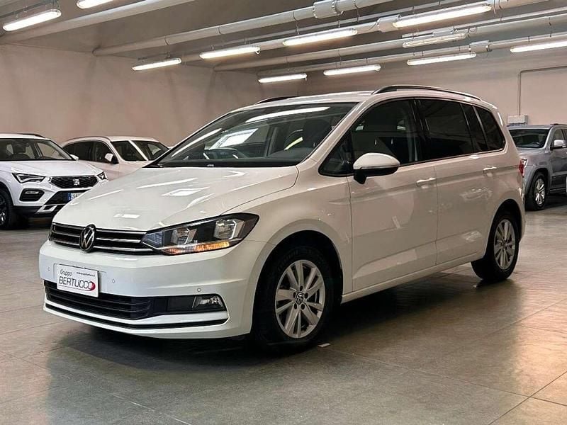 Usata VW Touran Business 150 CV (110 kW) 2023 Bianco Monovolume