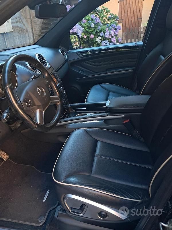 Usata Mercedes ML350 Edition 2011 Nero SUV