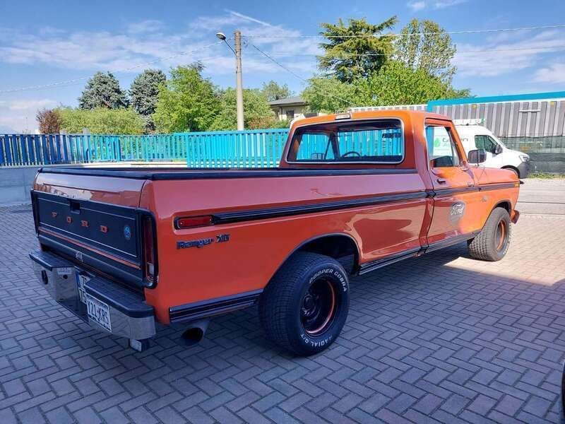Usata Ford F100 XLT 530 CV (389 kW) 1978 Arancione Pick-up