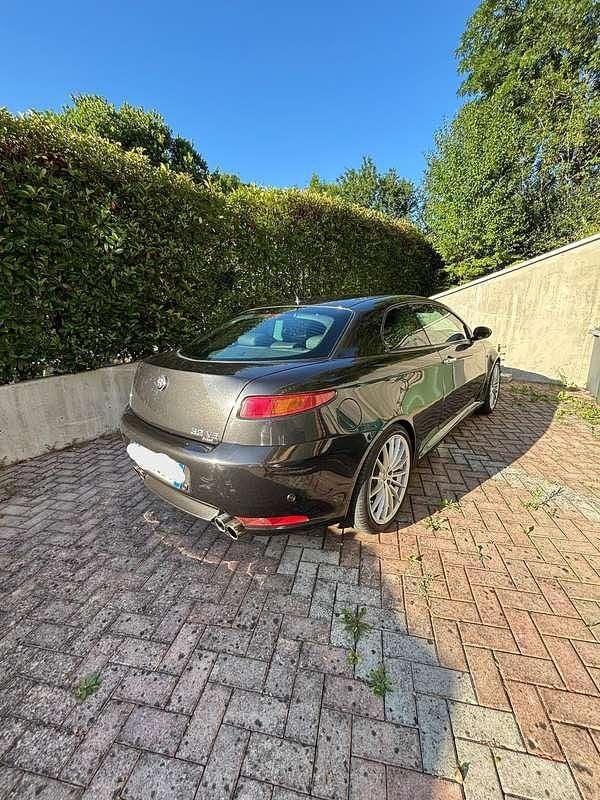 Nero Usata 2005 Alfa Romeo GT Coupé | 22.500 € - Immagine 1/4
