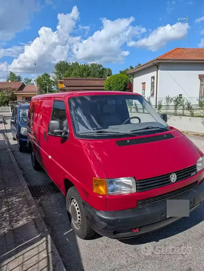Usata VW Transporter 116 CV (85 kW) 1998 Rosso Furgone