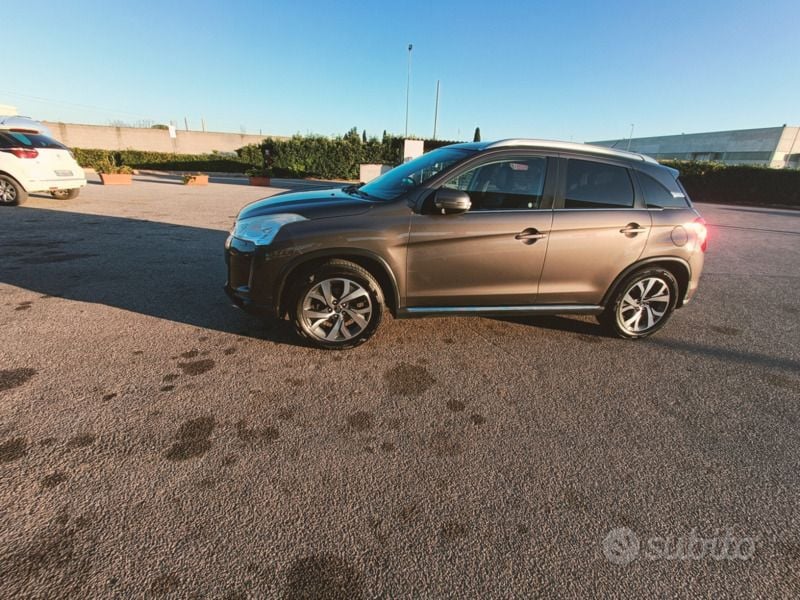 Usata 2014 Citroën C4 Aircross SUV | 8500 € (Buon prezzo) - Immagine 1/4