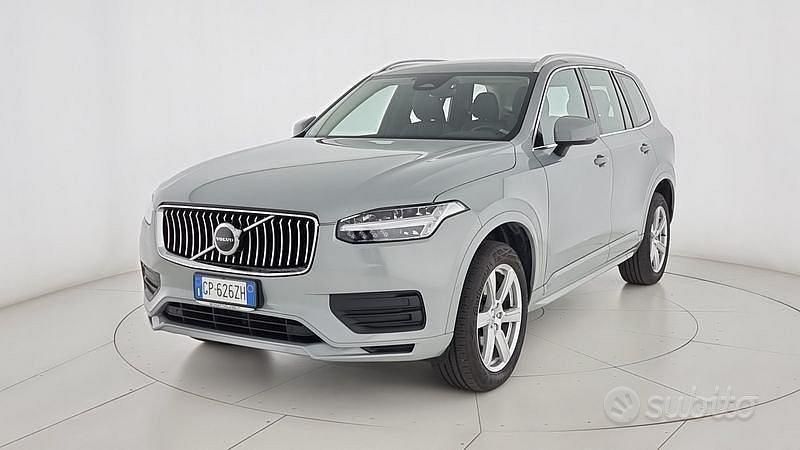 Grigio Usata 2023 Volvo XC90 Core SUV | 44.700 € (Super prezzo) - Immagine 1/4