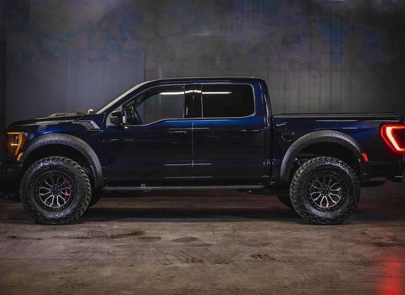 Usata Ford F-150 Raptor 975 CV (717 kW) 2023 Blu Pick-up