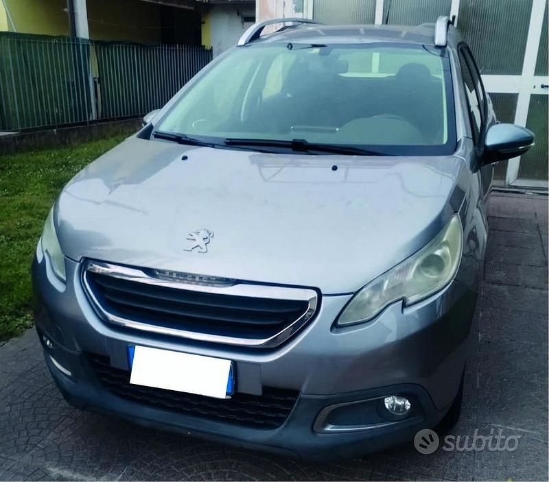 Usata Peugeot 2008 82 CV (60 kW) 2014 Grigio SUV