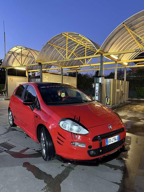Usata Fiat Punto Evo 75 CV (55 kW) 2013 Utilitaria